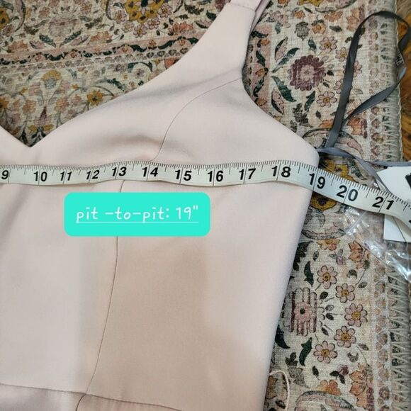 VERA WANG White NWT* | Maxi Length Gown | Blush Pink | size 12 - Picture 11 of 13